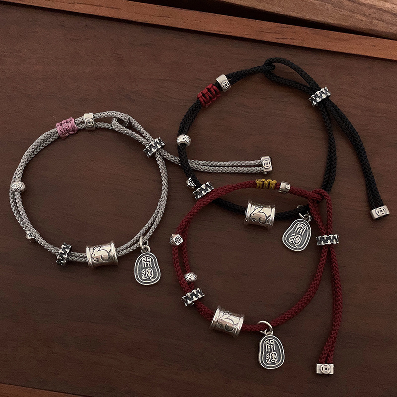 2022 New Niche Personality Design Zodiac Rabbit Couple's Bracelet This Year of Life Red Hand Rope for Men and Women