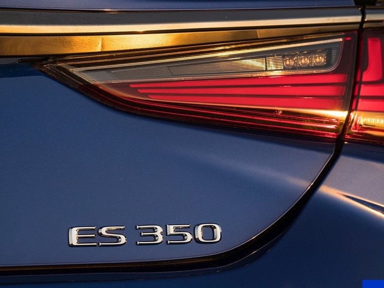 Suitable for Lexus ES260/ES200 car emblem, 300h modified ES260 tail emblem decorative metal letter sticker