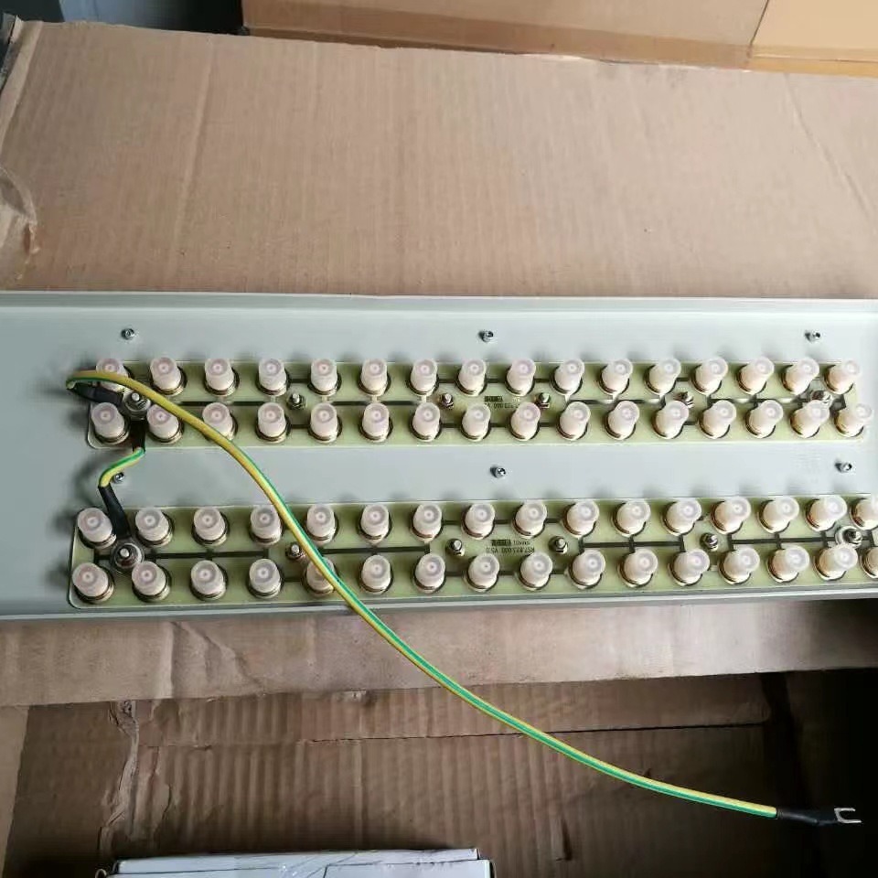 16 sistemas DDF Digital Distribution Frame 19 "Rack 2M Unidad conector coaxial
