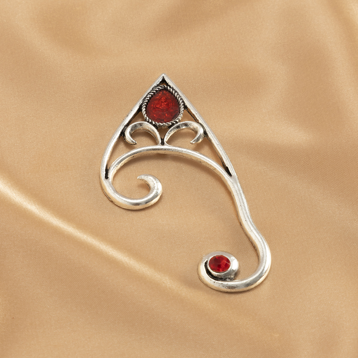Clips d'oreille pendants en alliage de contour de pierre précieuse rouge rétro, bijoux d'oreille d'Halloween sans oreilles évidées personnalisées_voghion.com