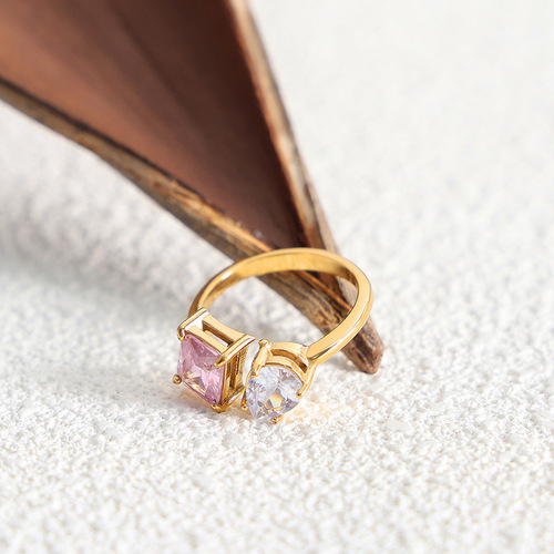 Elegant and Non-Fading Ins Style Open Ring with Diamond Accents, Lightweight Luxury Titanium Steel Plated Gold, Creative Design Factory Wholesale for Women