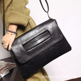 2024 New PU Crossbody Briefcase Large Capacity Simple Shoulder Crossbody Clutch File Bag Clutch Envelope Bag