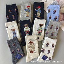 新款春秋潮款卡通小熊中筒女士棉袜po同款lo休闲成人小熊女袜批发