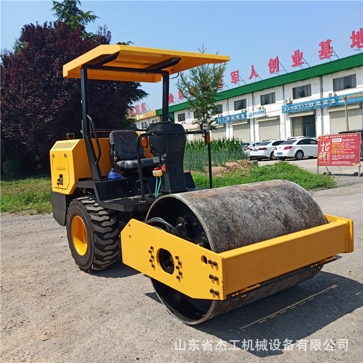 压路机 小型压路机 前钢后胶轮压路机 座驾压路机