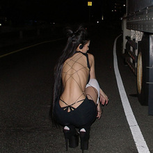 欧美风2024夏季时尚潮流女装新款圆领镂空修身提臀百搭露背连体裤