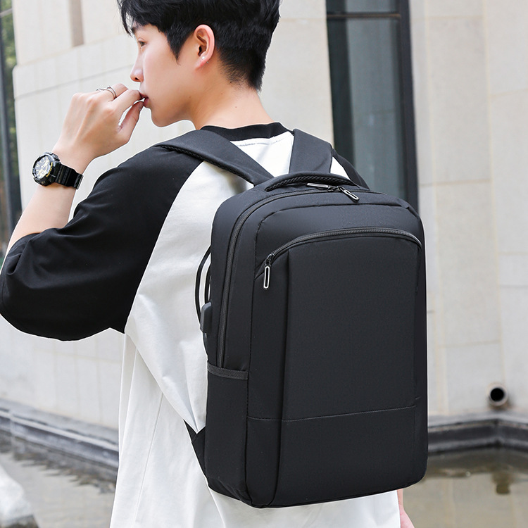 capacious laptop