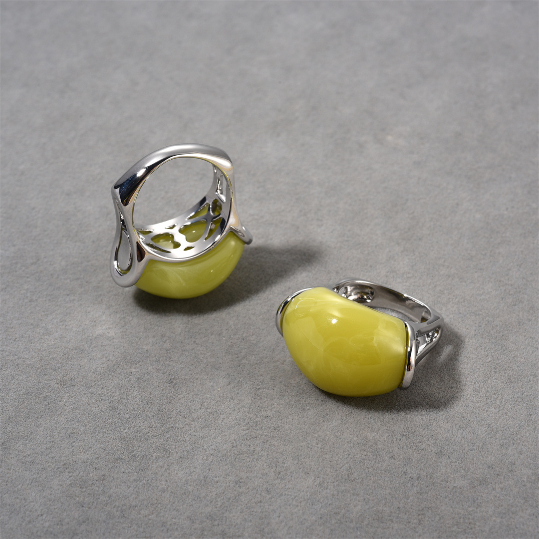 Grape Green Ring Image 5