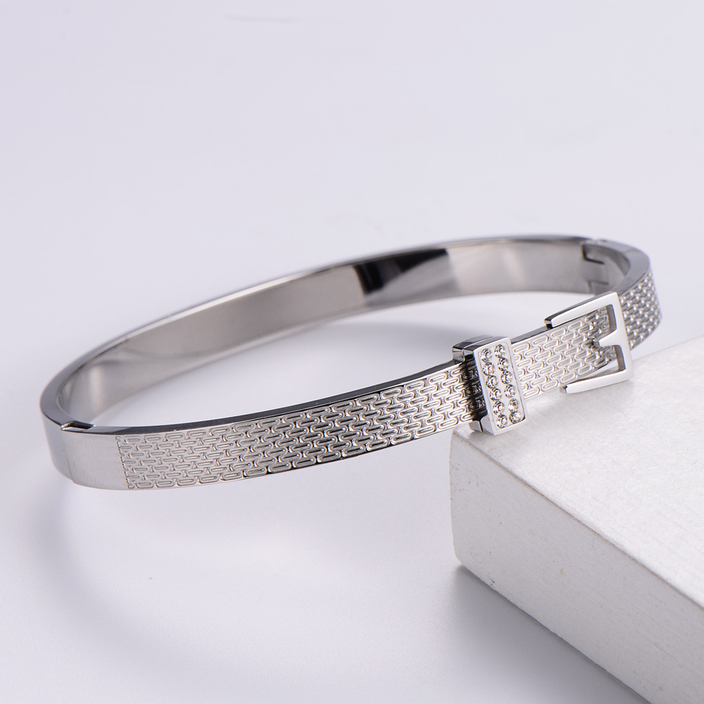 Belt Type Inlaid Diamond Bracelet 2021 New Stainless Steel Bracelet Jewelry display picture 3