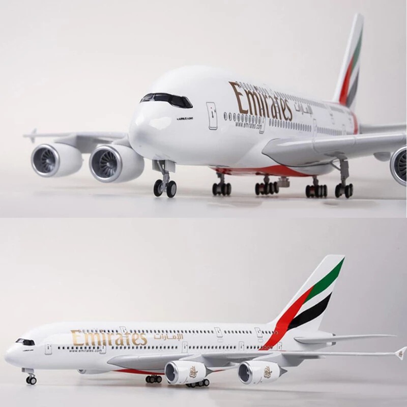 Super large passenger plane 1:160 46cm A380 Emirates UAE lighted aviation simulation aircraft model