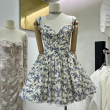 2024春夏新款V領吊帶蕾絲拼接復古藍色印花蓬蓬裙連衣裙時尚女