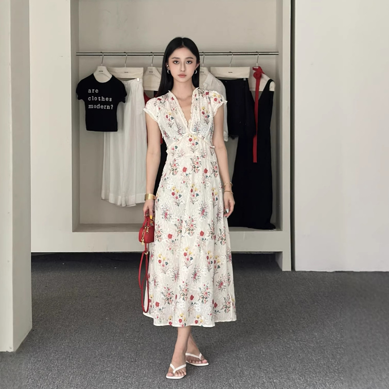 Dtwo Spring/Summer New Original Design Thirteen Lines Women's Clothing Wholesale Vacation Style Floral Dress