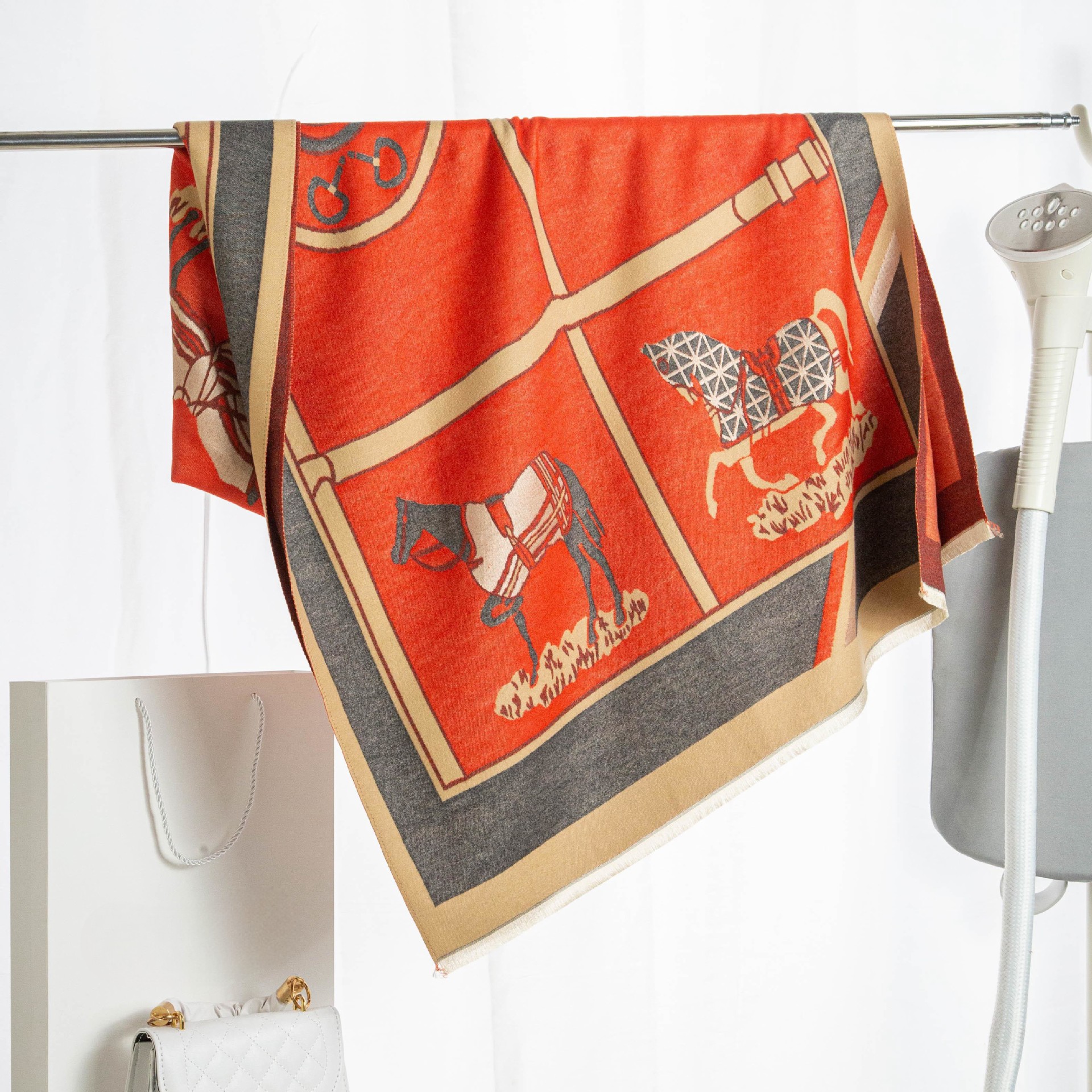 Pañuelo con estampado de caballo estilo francés bufanda mujer_voghion.com