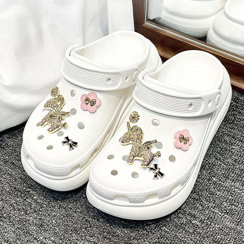 洞靴アクセサリー女性装飾diy靴ボタン智必星靴花靴飾りセットバックルネット赤高級感靴花