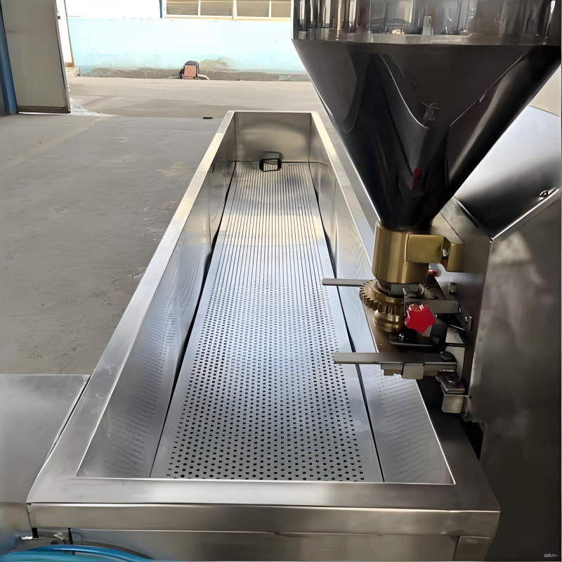 牛肉丸牛筋丸预煮流水线丸子加工设备电加热墨鱼卷油炸生产线