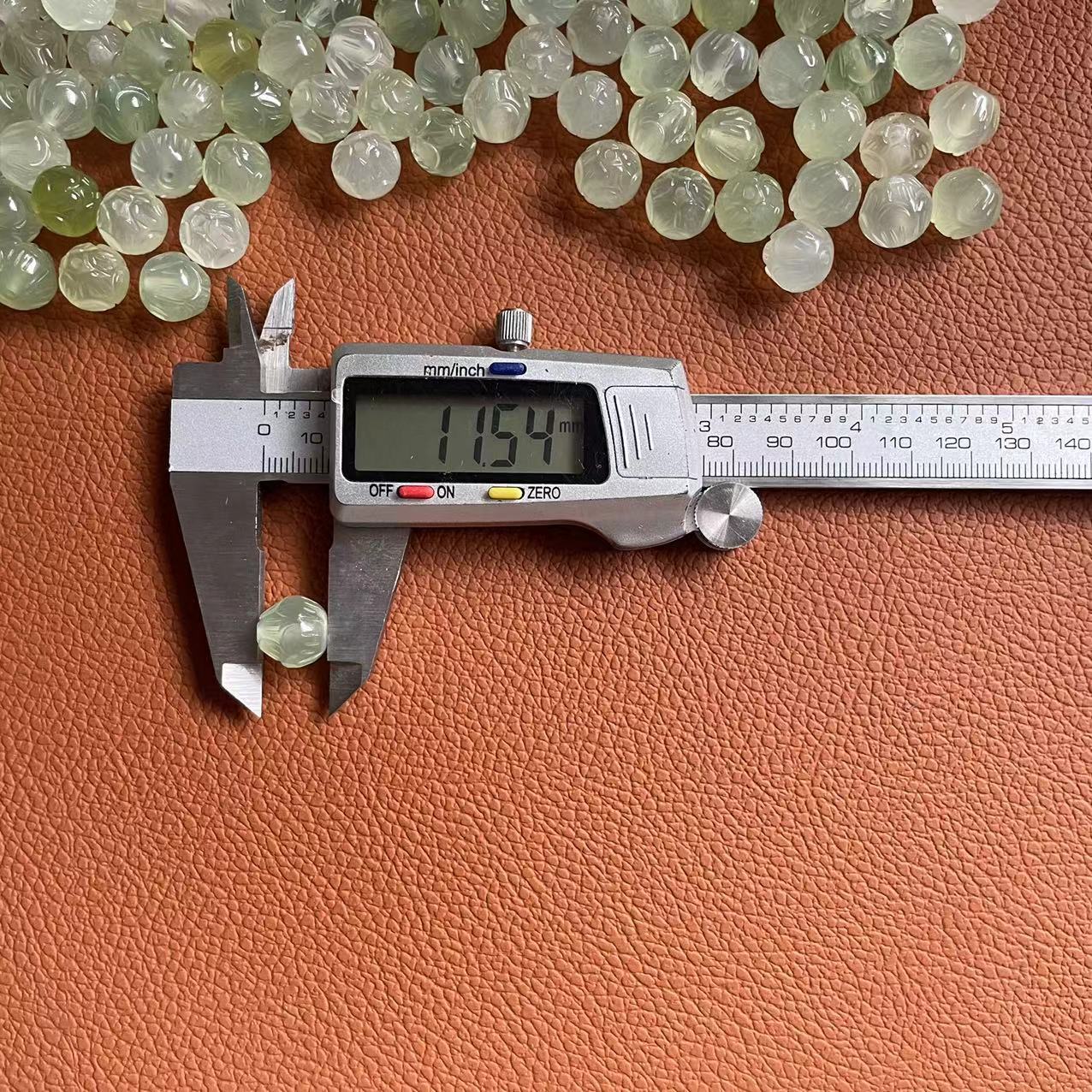 玉石莲花珠配件