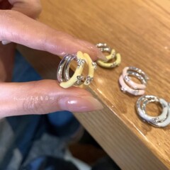 多巴胺ins蝴蝶结耳圈耳扣女耳环2025新款爆款耳饰品甜美少女耳钉