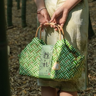 2024 Gift Box Duanyang Zongzi Packaging Dragon Boat Festival New Hand Basket Bamboo Wold Salted Duck Egg Baking Gift Box Packaging HB