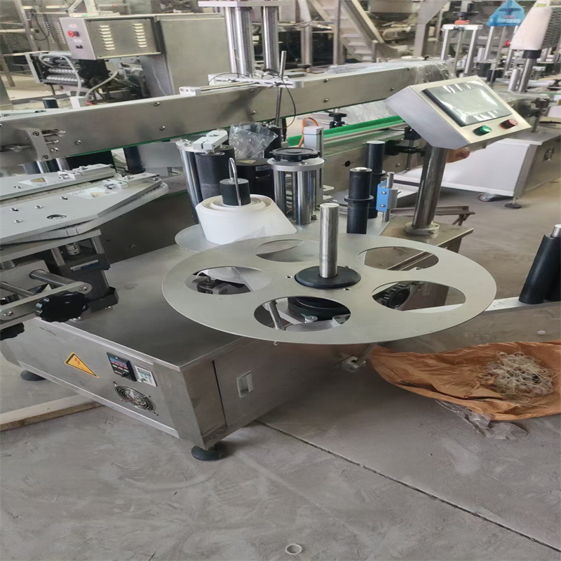 出售二手多功能不干胶全自动贴标设备 全自动直线圆瓶贴标机 回收