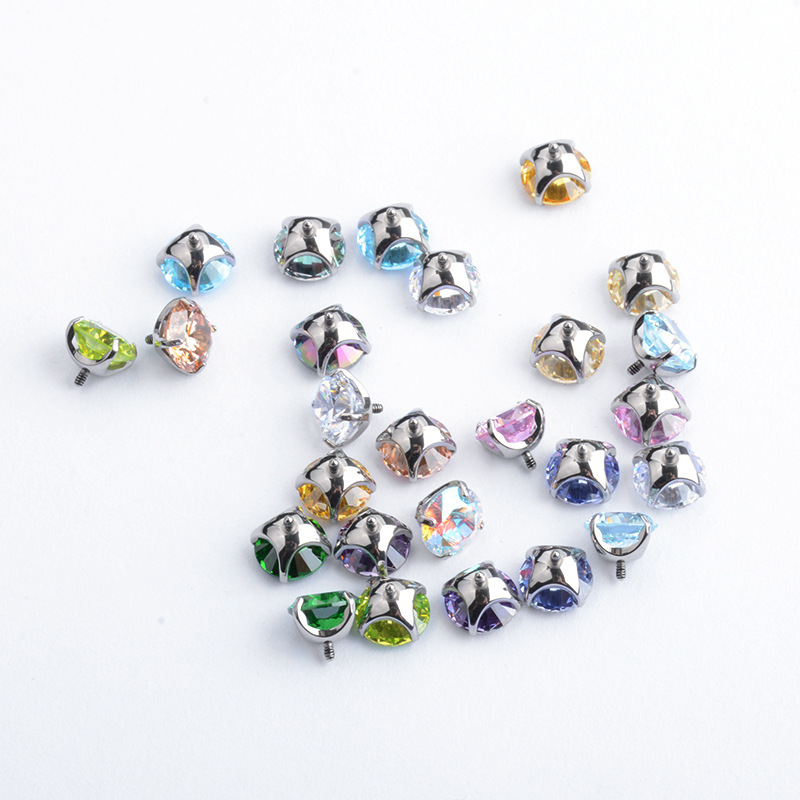 新型F136チタン合金丸底爪5Aジルコン外歯ねじ養耳洞ジルコン耳骨釘耳飾り部品