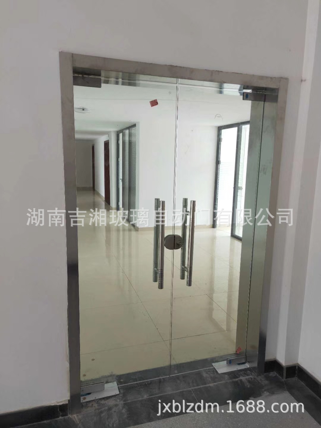 电动地弹簧门 钢化玻璃地弹簧门 钢化玻璃自动门 铝合金不锈钢门-阿里巴巴