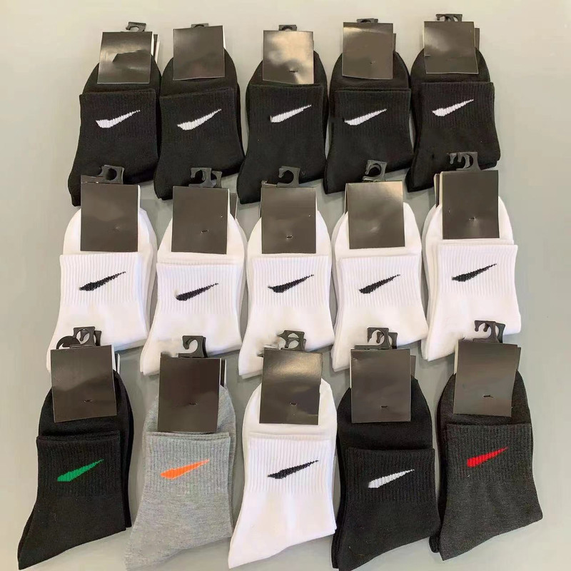 Foreign trade Suwan Nike men's and women's socks black and white sports socks color running basketball training socks wholesale