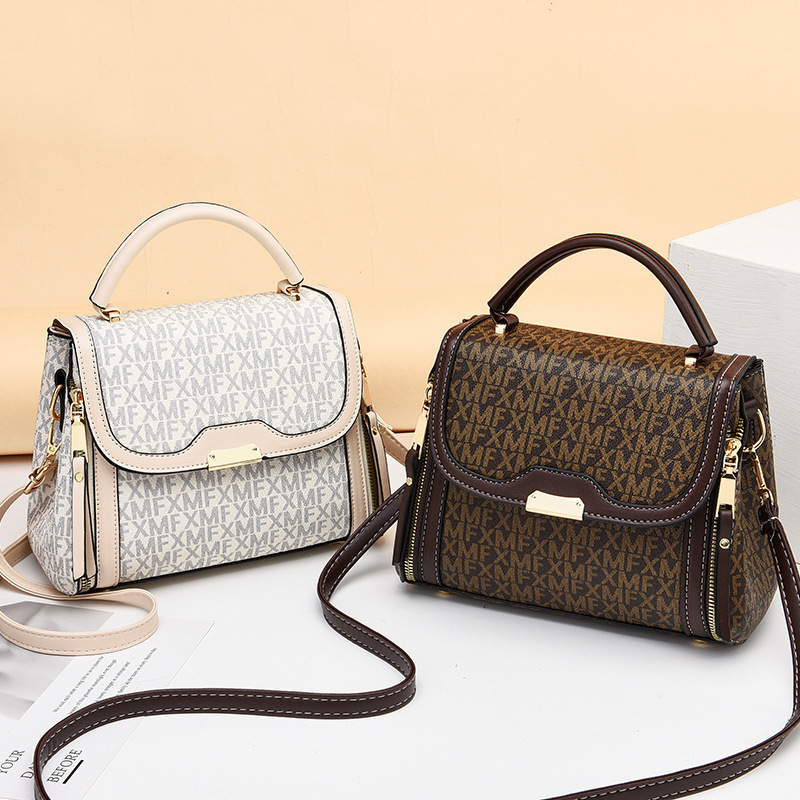 Crossbody Women's Large Capacity New Square Small Design Fashion Versatile Commuter Shoulder Bag_voghion.com