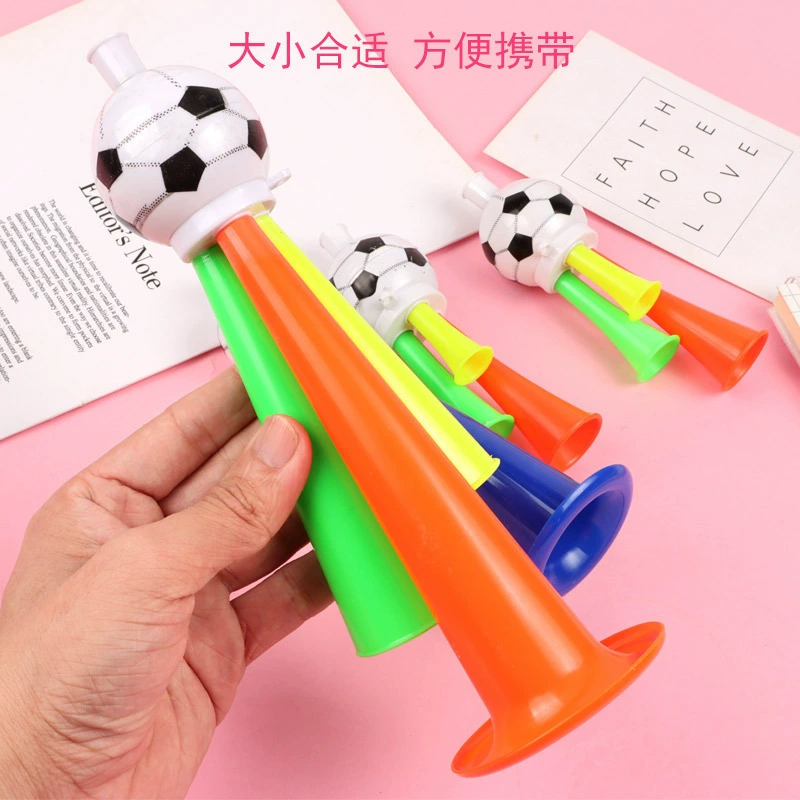 Игрушка, футбольный мегафон, труба, свисток