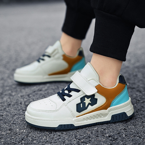 Wholesale children's shoes, children's thick-soled sneakers, boys' shoes, autumn and winter new models, student girls' sports and casual shoes, dropshipping