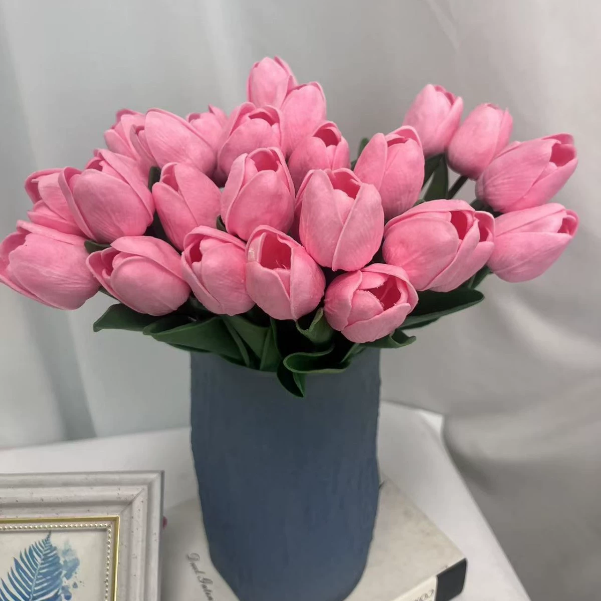 Искусственный тюльпан (Tulip) 10 г, пластиковый декоративный букет — разнообразные цвета