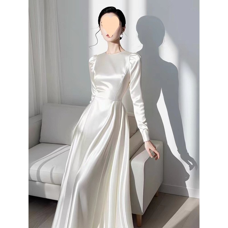Formal Occasion White Long-Sleeved Satin Dress for Women Spring 2026 Unique and Beautiful French Style Waist-Cinching Long Dress Summer