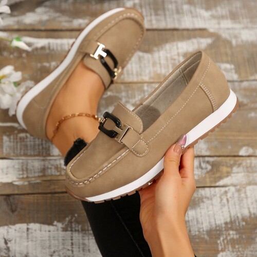Women's 2025 Autumn Metal Chain Flat Thick Sole Casual Loafers