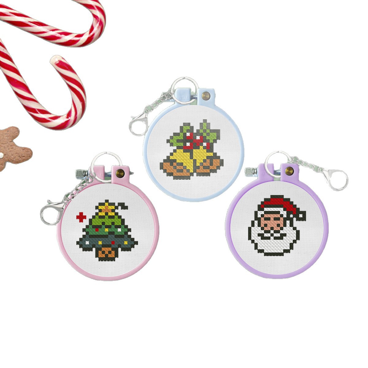 Nuevo cross-border de Navidad pequeños bordados DIY dibujos animados para niños bordados crucifijos colgantes de llaves de entrega