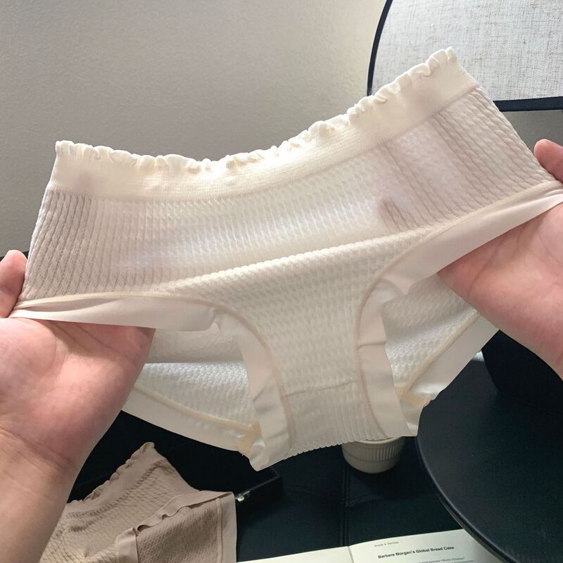 Nude Soft Girl Underwear Women's Mid-Waist High Elastic Seamless Pure Cotton Crotch Autumn and Winter Triangle Japanese Style Underwear Women Nude Soft Girl Underwear Women's Mid-Waist High Elastic Seamless Pure Cotton Crotch Autumn and Winter Triangle Japanese Style Underwear Women
