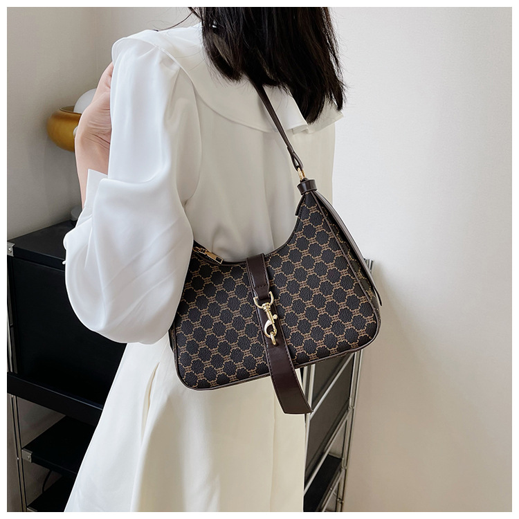 High-end Women's Armpit Bag Retro Shoulder & Crossbody Bag_voghion.com