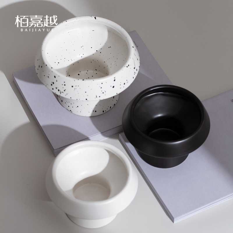 Minimalist Tall Ceramic Flower Pot Black and White Green Plant Succulent Decorative Potted Plant Home Countertop Container Indoor Ins Style