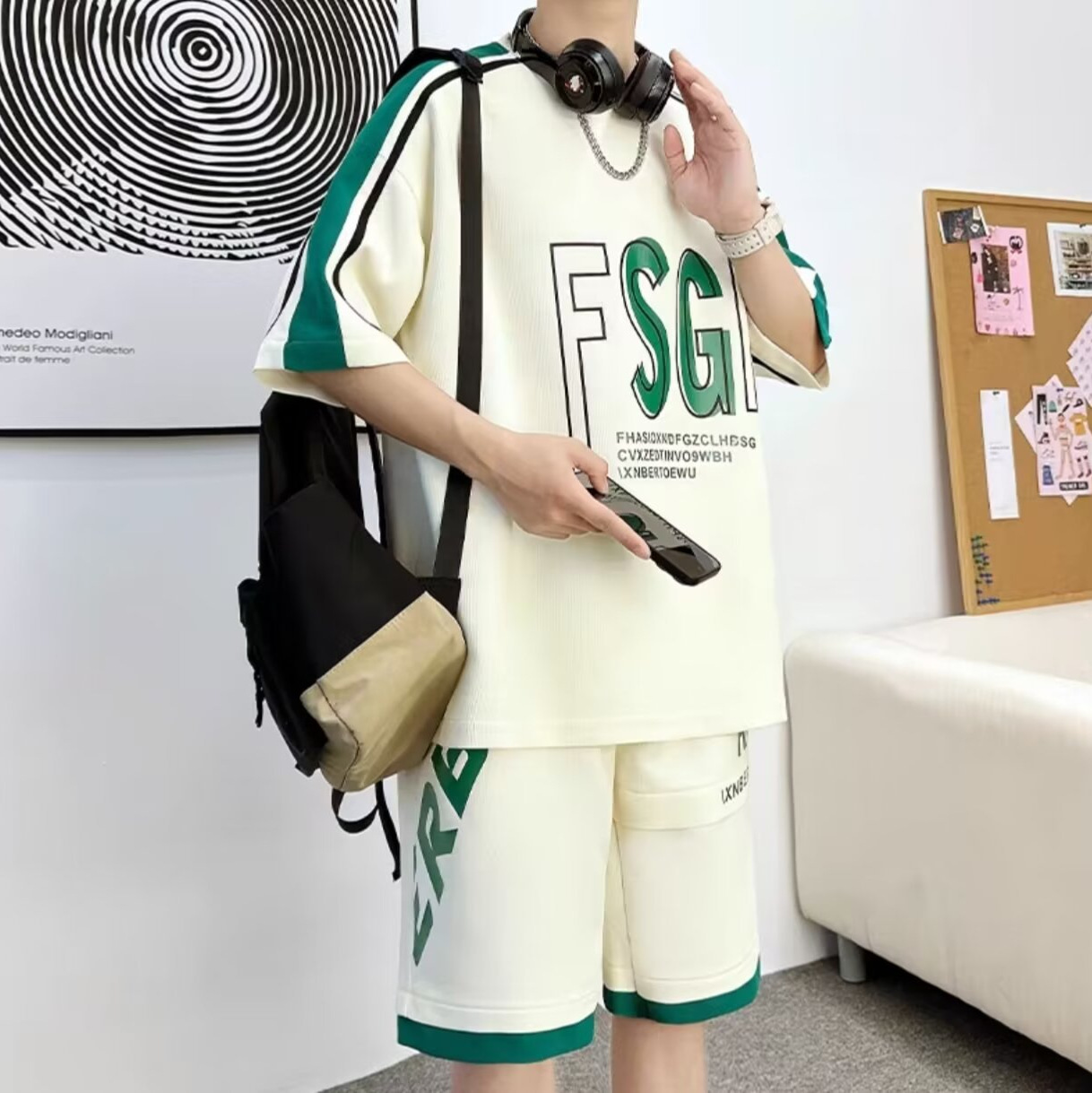 (2개) 여름 플러스 사이즈 레트로 트렌디 한 브랜드 캐주얼 스포츠 세트 홍콩 스타일 트렌디 한 반팔 티셔츠 남성용 반바지
