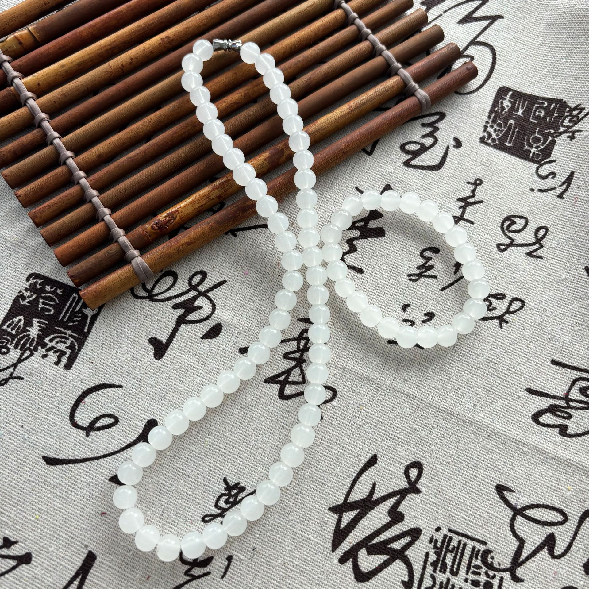 White Jade Necklace 8mm Glass Crystal Imitation Hetian Jade Bracelet Round Beads Buddha Beads Ladies Handstring Gift Wholesale