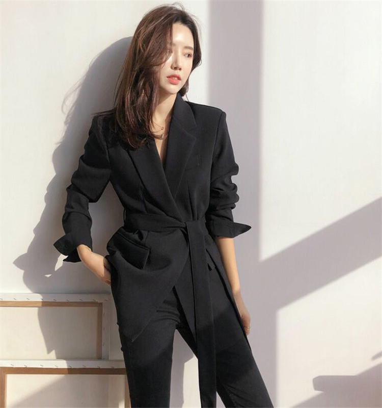 Abbigliamento donna Giacca nera da abito Cintura da donna 2024 Nuovo design primavera e autunno Nicchia Stiratura gratuita Temperamento Piccolo abito Manica lunga_voghion.com