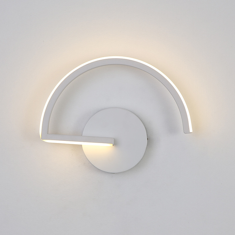 Sala de estar nórdica sofá de fondo decoración de pared luces de pared personalidad creativa red dormitorio cabecera de la cama minimalista arte lámpara de pared