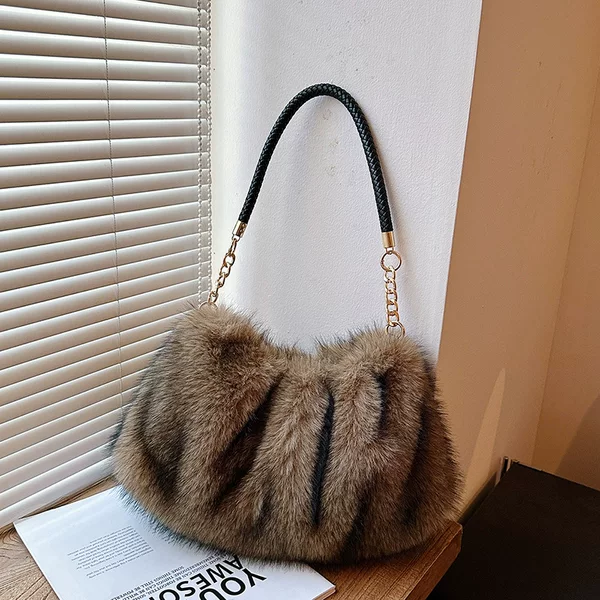 Autumn and winter plush bags for women, pleated niche cloud bags, high-end shoulder bags, crossbody bags, fashionable trendy furry bags