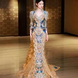 2025新款重工金色蓝秀禾服婚服拖尾新娘婚礼敬酒服中式嫁衣冬季