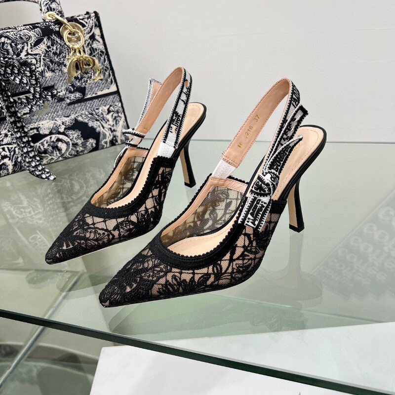 2024 Spring New Style Lace Mesh Pointed Flat Mid-high Heeled Fairy Trip Sandals Trendy Shoes Women's European Station Shoes