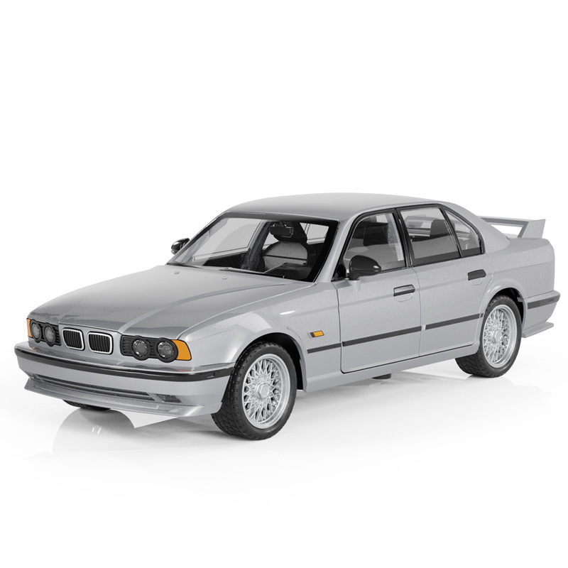 1 / 24 modelo de automóvil de aleación fantasma mejorado Echo sonido y luz estrella Skytop juguetes grandes coleccionistas de adornos transfronterizos