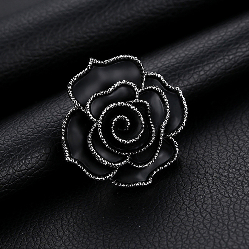 Spilla camelia elegante da donna accessorio vintage raffinato_voghion.com
