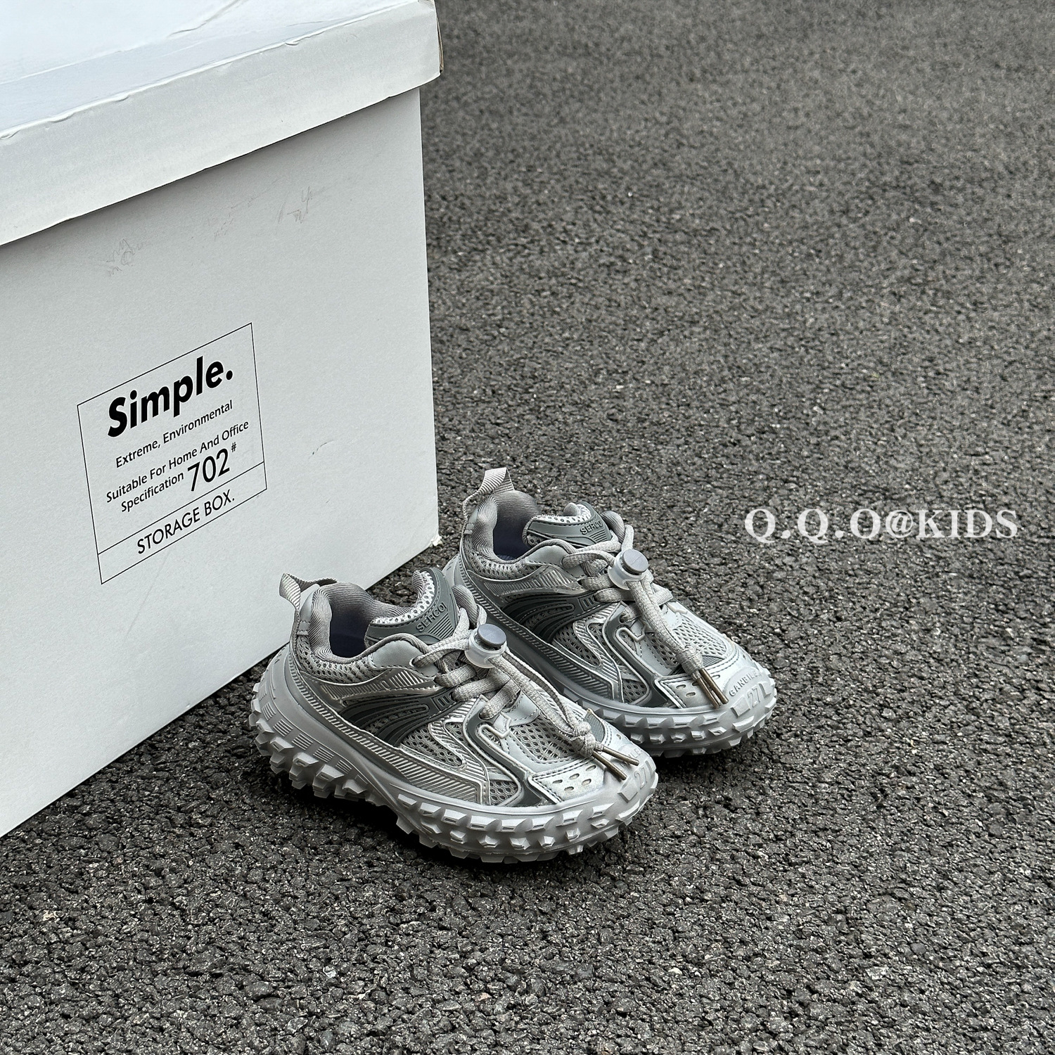 QQO Kinderschoenen 2023 Herfst Nieuwe Jongens Mode Tucker Tire Schoenen Antislip Sportschoenen Meisjes Papa schoenen_voghion.com