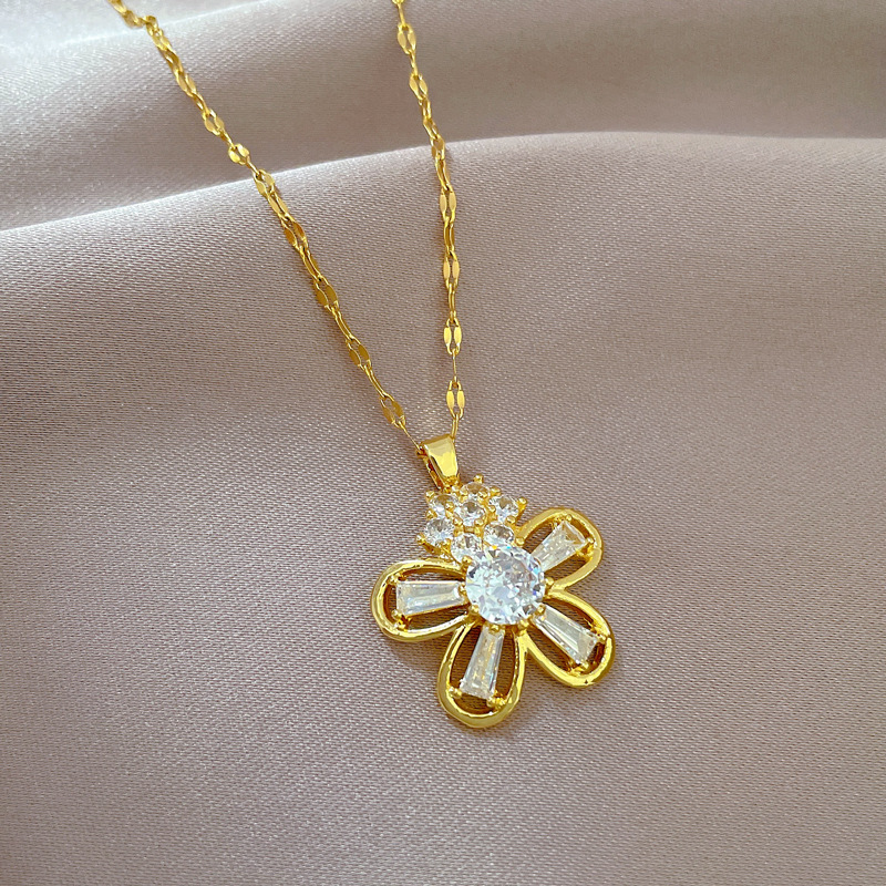 Sweet Flower Stainless Steel Copper Inlay Artificial Gemstones Pendant Necklace 1 Piece