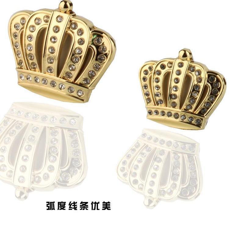 Car sticker modification with metal diamond crown emblem, 3D three-dimensional personalized car body decoration, side emblem and rear sticker