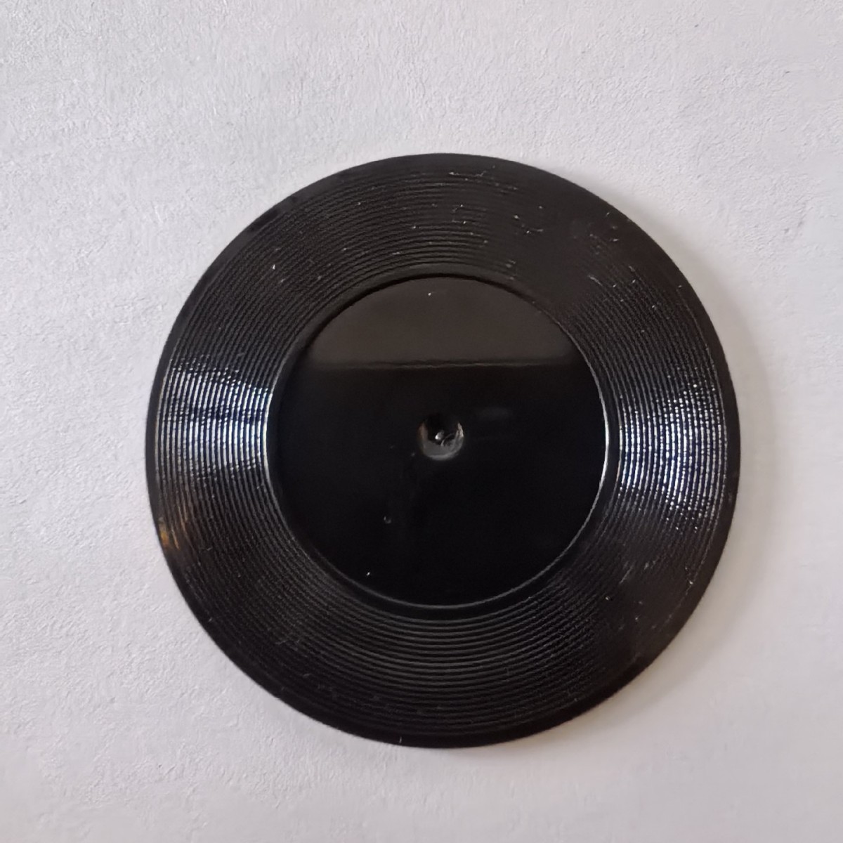 Imán de Vinilo Mini para Refrigerador de Plástico con Sensor NFC Personalizable para Regalos y Bar