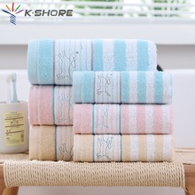 金号纯棉浴巾条纹吸水绣花情侣成人家用裹胸大毛巾RC262H批发代理