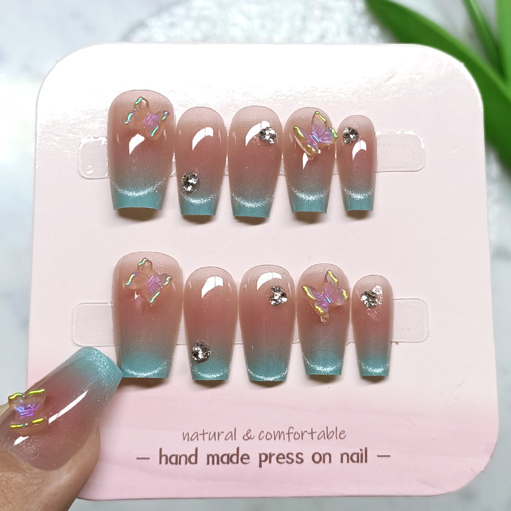 Manicura de Año Nuevo, 10 piezas de diamantes de perlas hechos a mano, arte de uñas portátil, parche de uñas Xiaohongshu, venta al por mayor